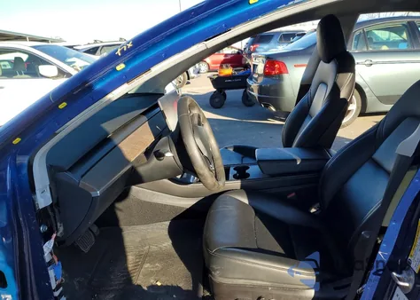 2021 Tesla Model 3 from USA, damaged, VIN 5YJ3E1EB1MF988380